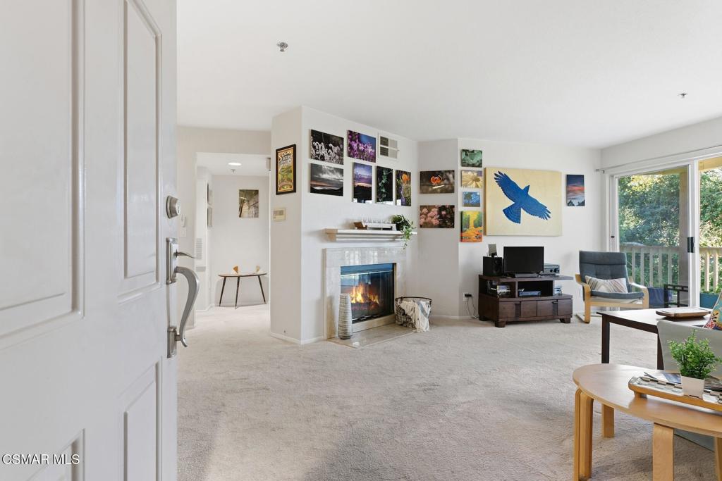 5744 Oak Bend Lane 208