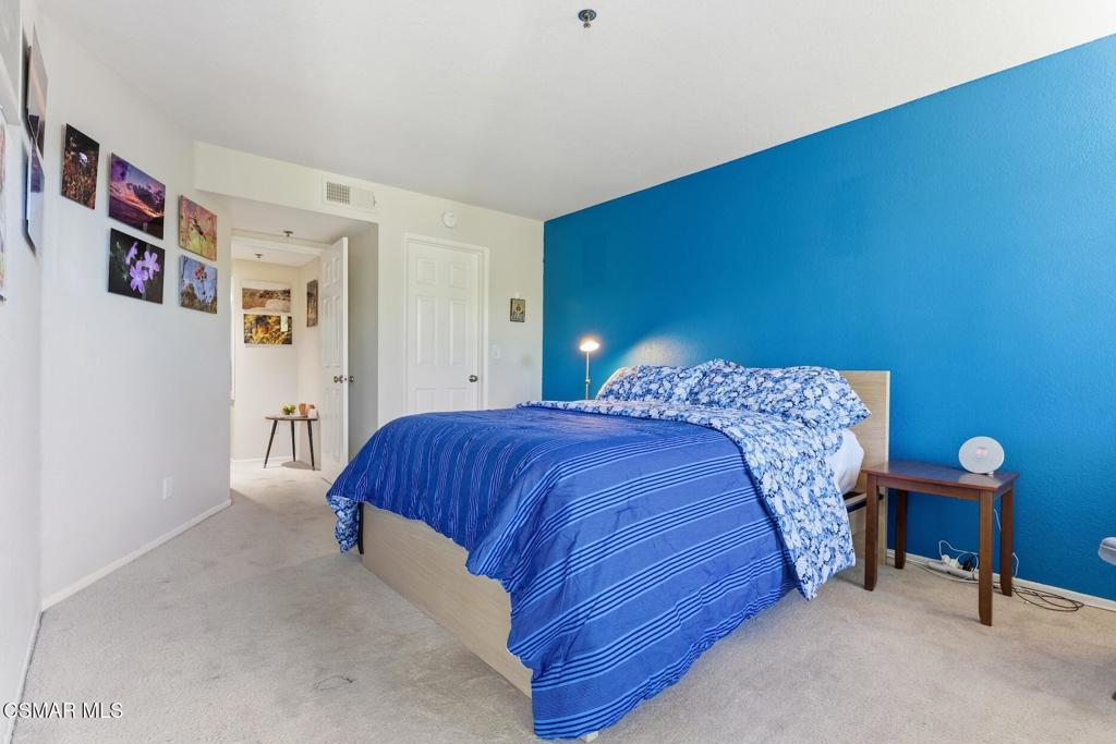 5744 Oak Bend Lane 208