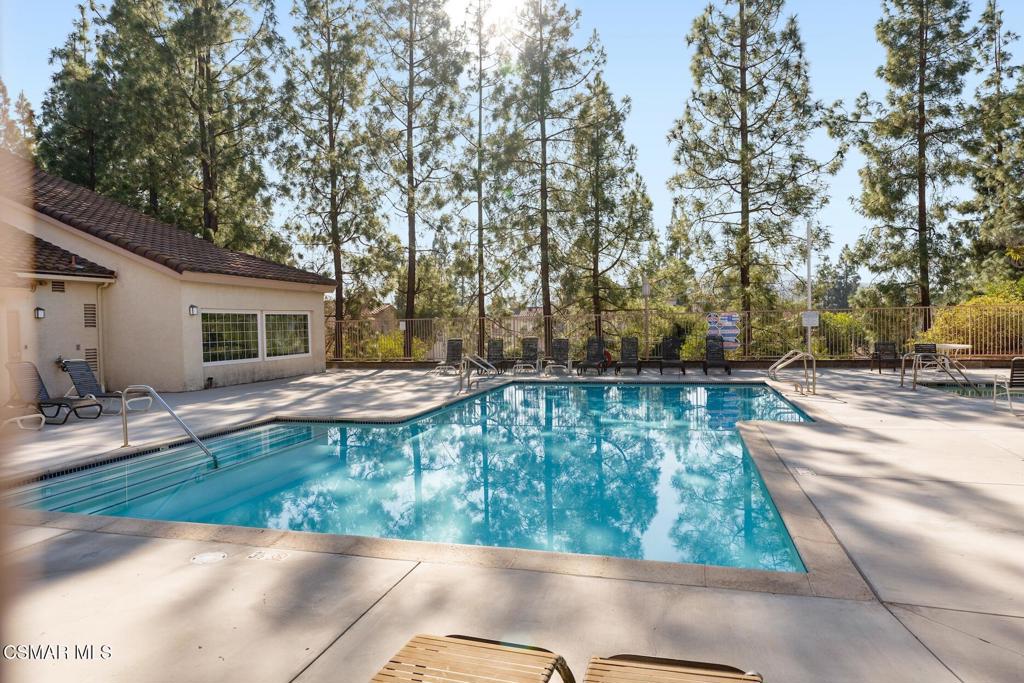 5744 Oak Bend Lane 208