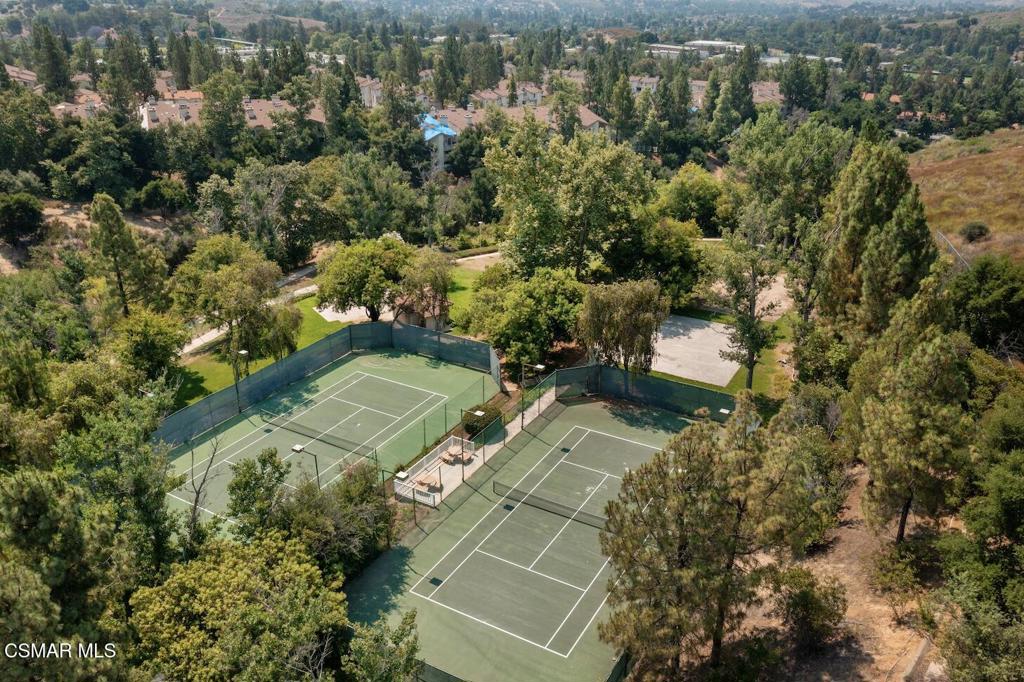 5744 Oak Bend Lane 208