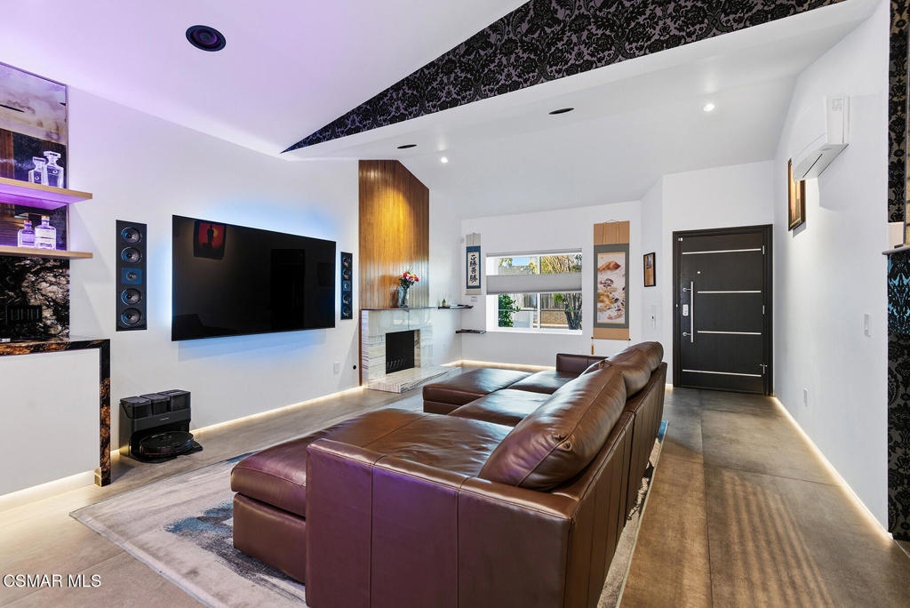 9998 Jamestown Street