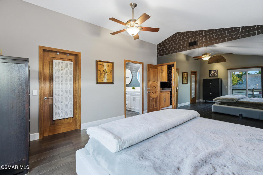 9998 Jamestown Street