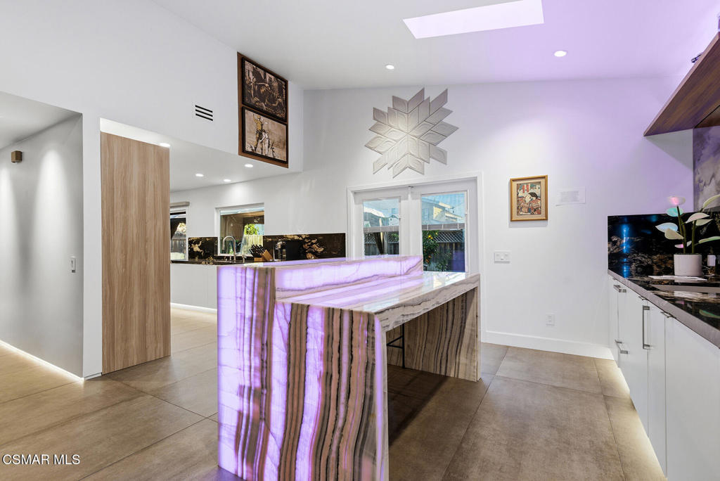 9998 Jamestown Street