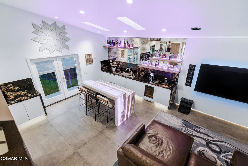 9998 Jamestown Street