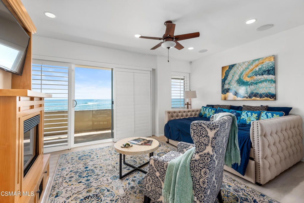 11844 Beach Club Way