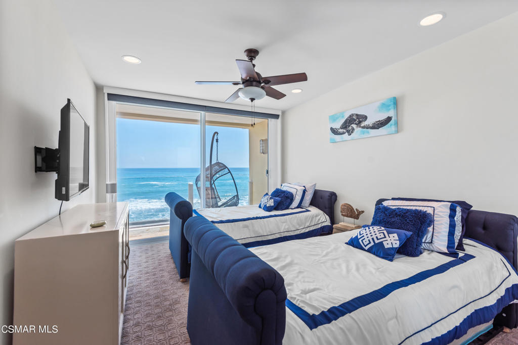 11844 Beach Club Way