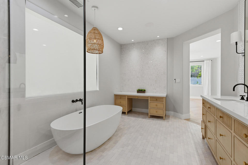 4630 Rio Bravo Court