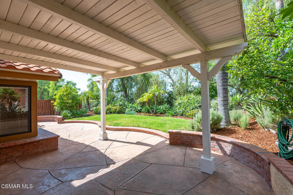 2280 Meadowside Drive