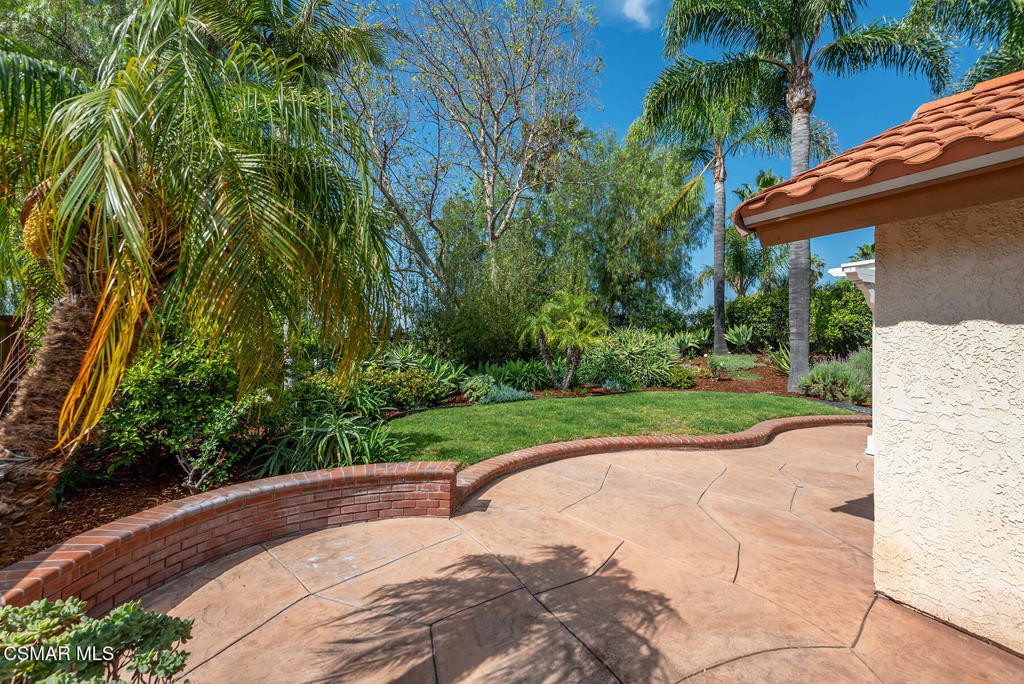 2280 Meadowside Drive