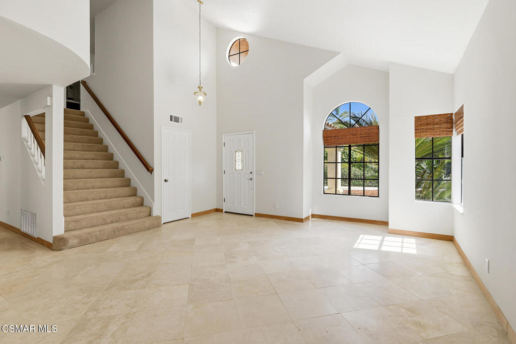 2280 Meadowside Drive