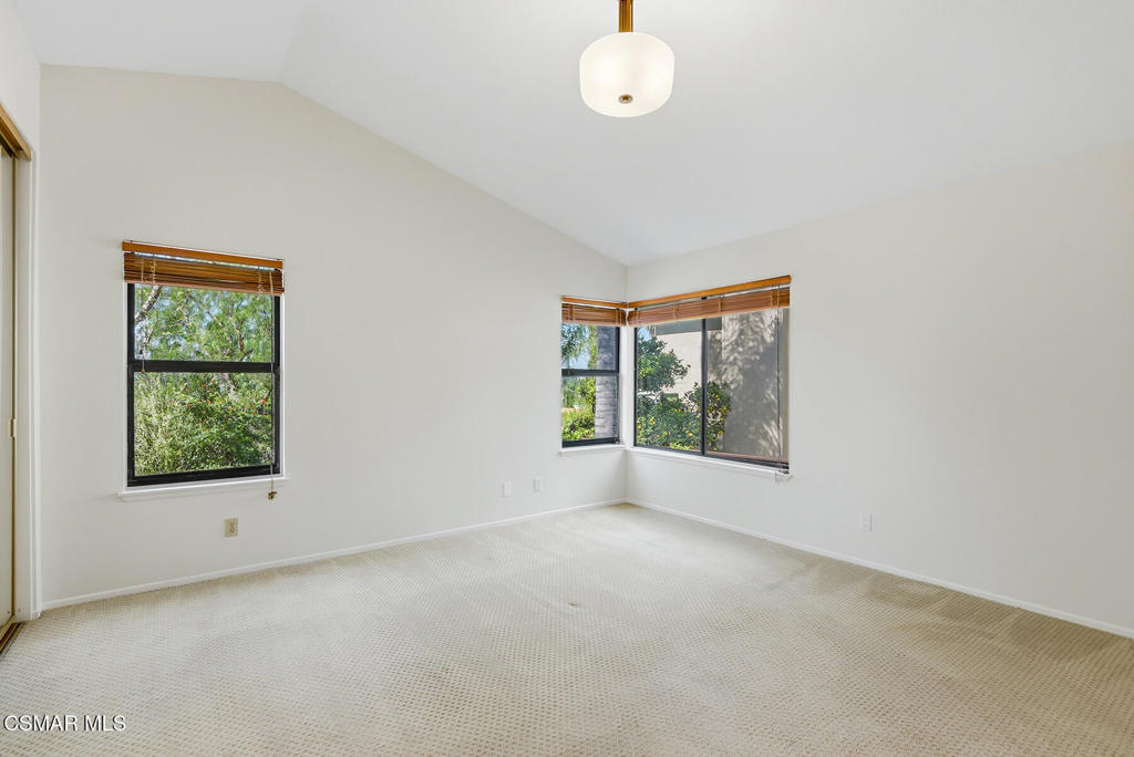 2280 Meadowside Drive