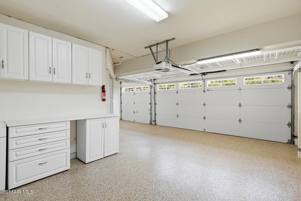 2280 Meadowside Drive