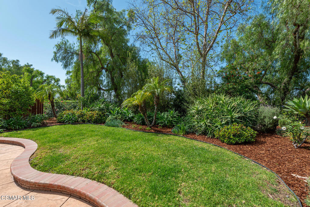 2280 Meadowside Drive