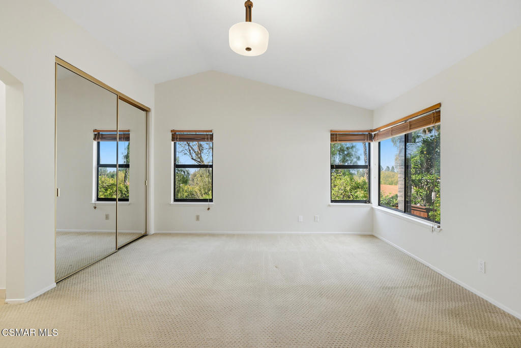 2280 Meadowside Drive