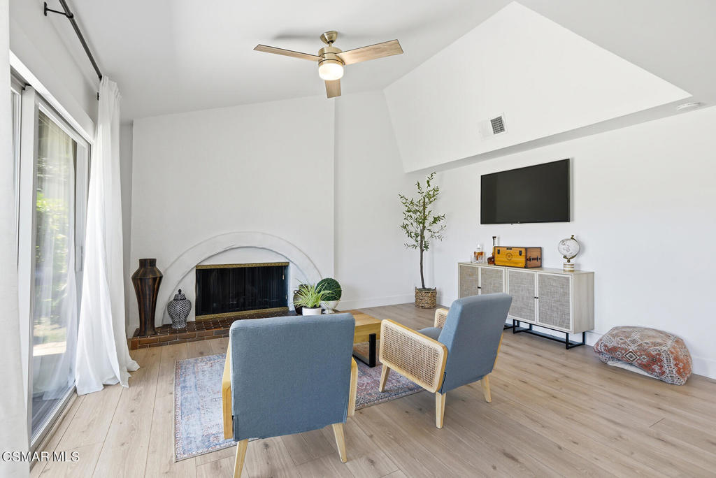 3922 Calle Del Sol