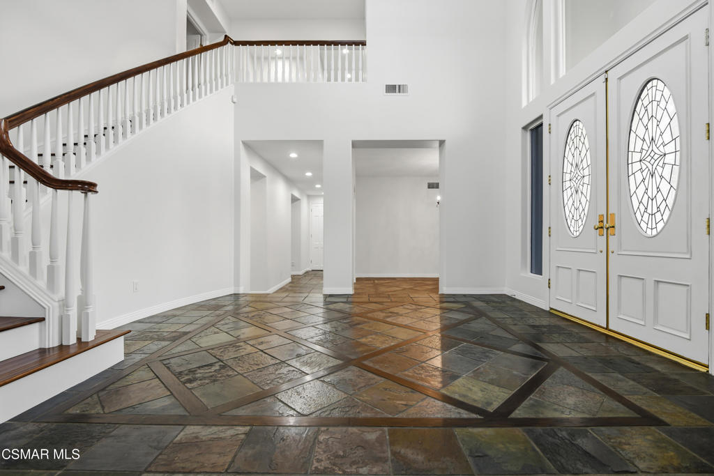 25301 Prado De Los Arboles