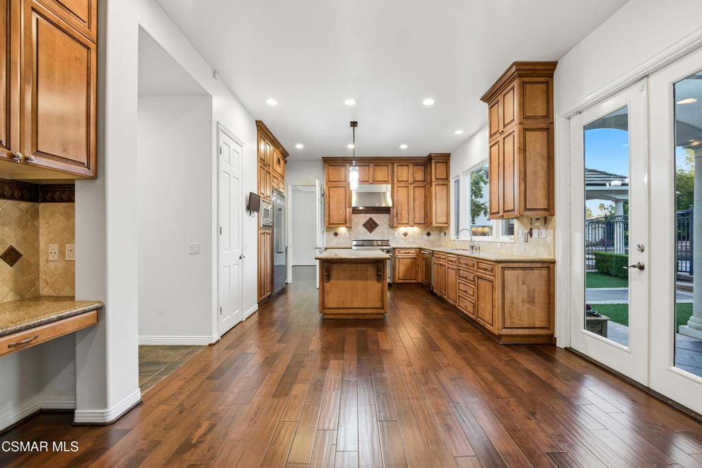 25301 Prado De Los Arboles