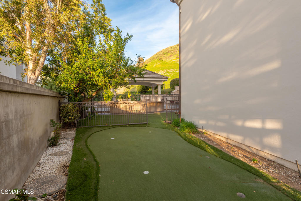 25301 Prado De Los Arboles