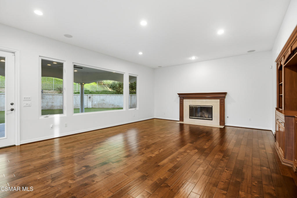 25301 Prado De Los Arboles