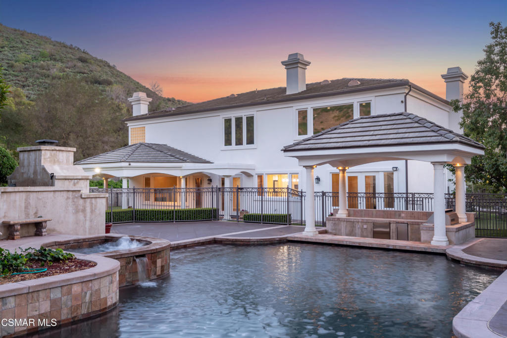 25301 Prado De Los Arboles