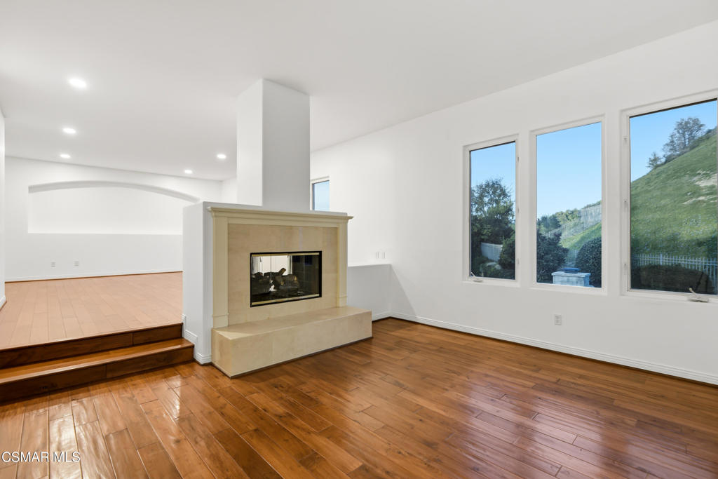 25301 Prado De Los Arboles