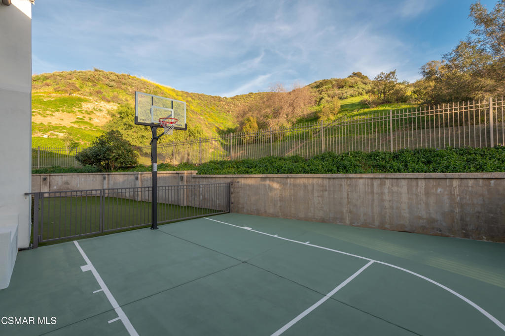 25301 Prado De Los Arboles