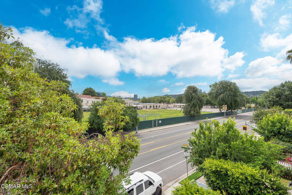 4541 Colfax Avenue 101
