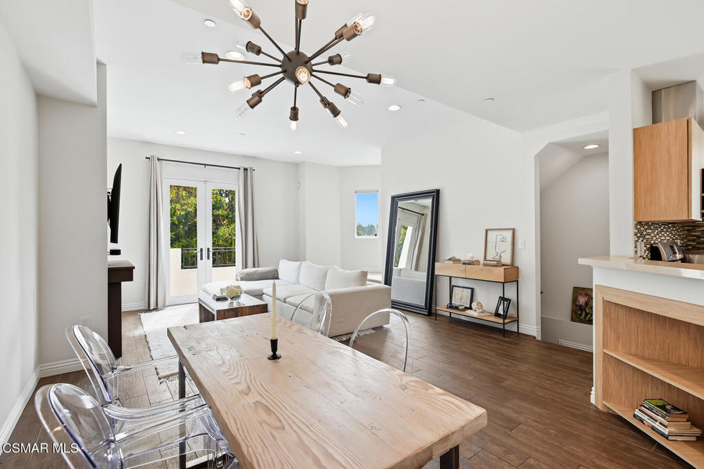 4541 Colfax Avenue 101