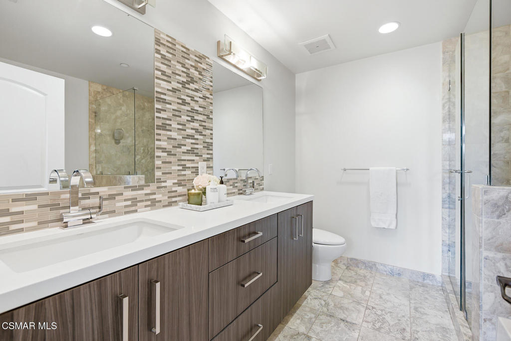 4541 Colfax Avenue 101