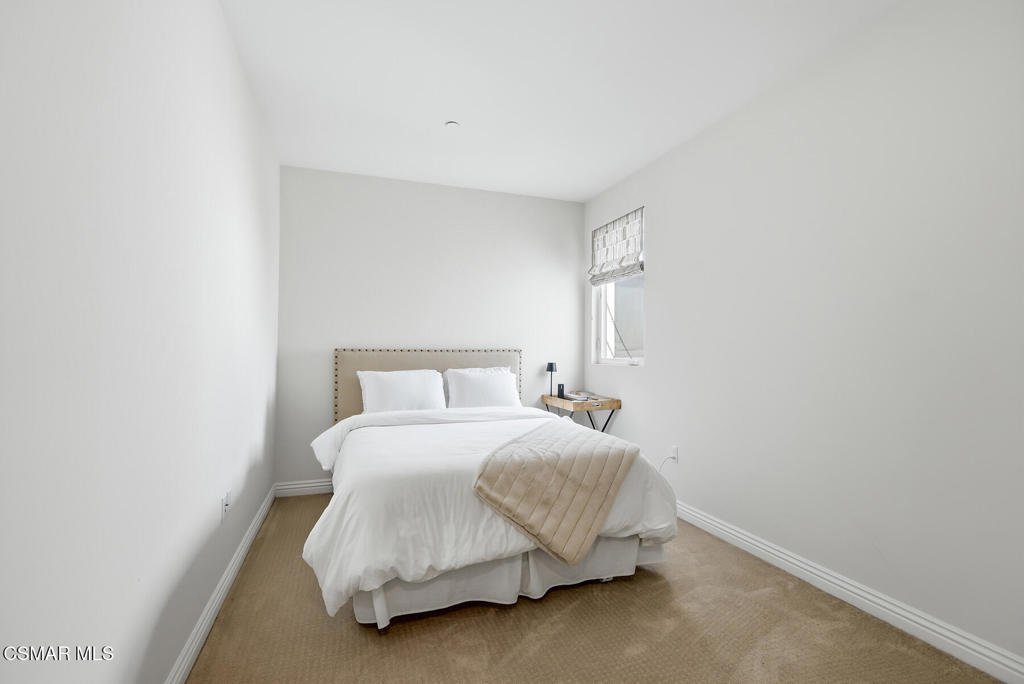 4541 Colfax Avenue 101