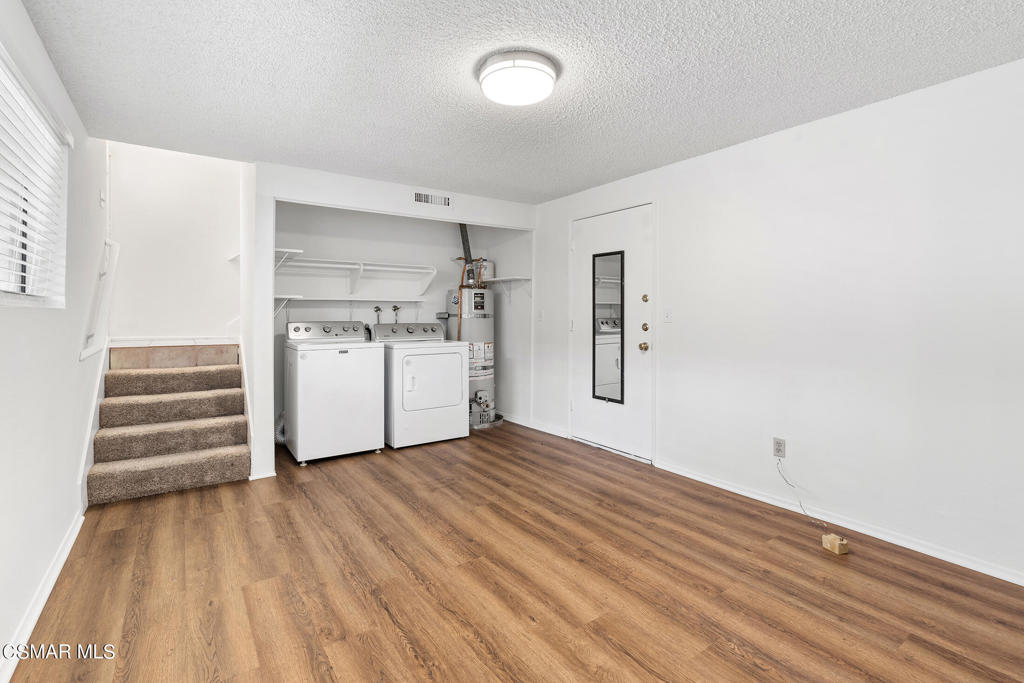 7137 Shoup Avenue 31