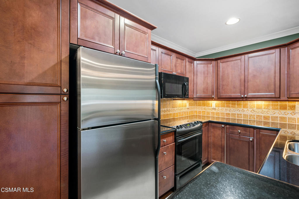 23663 Park Capri 144