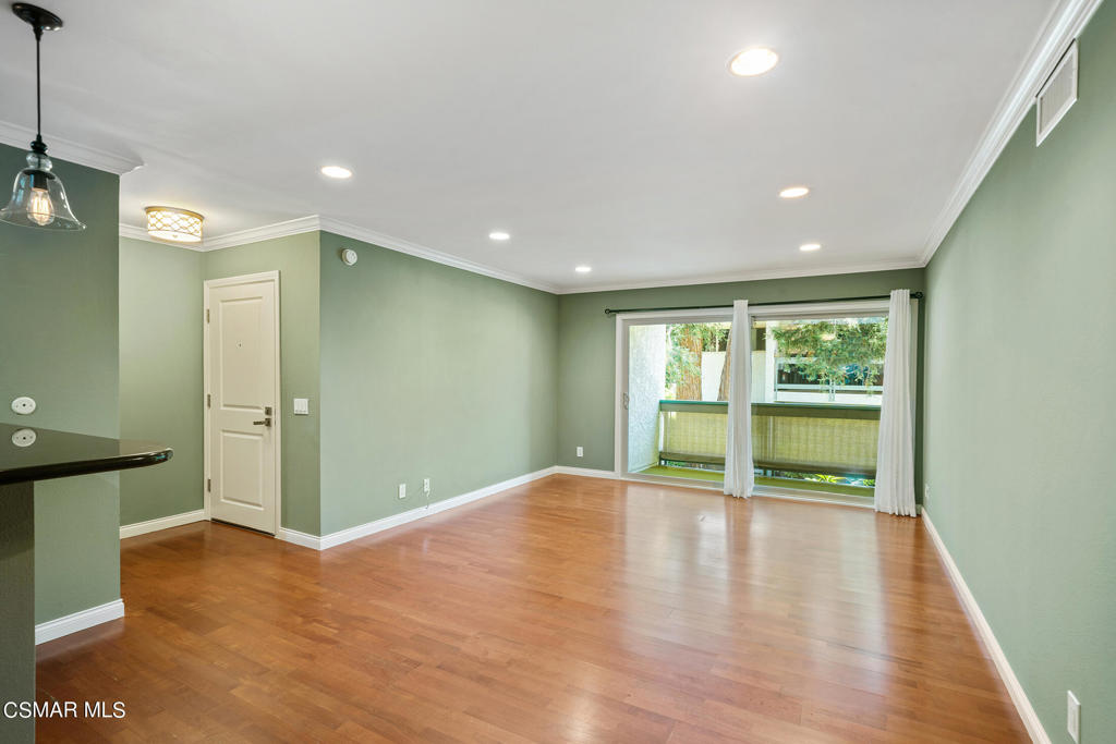 23663 Park Capri 144