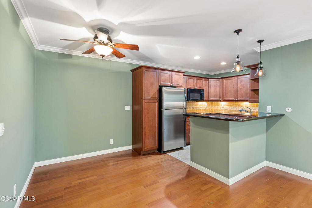 23663 Park Capri 144