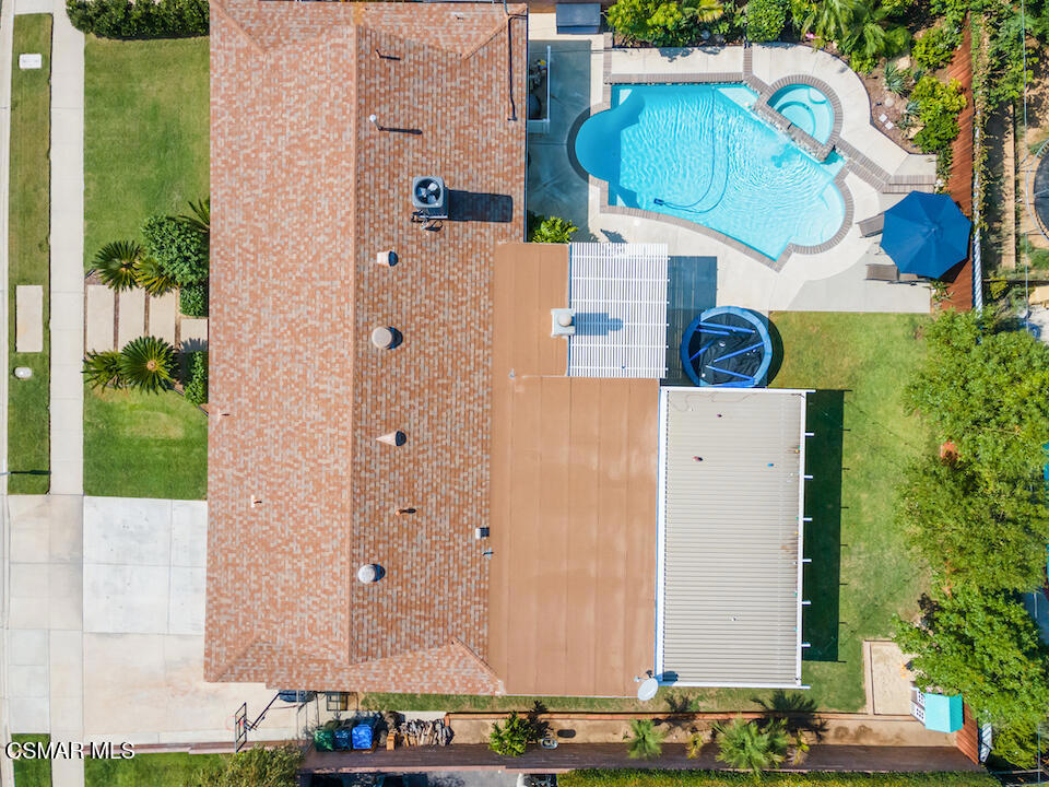 3339 Bryan Avenue