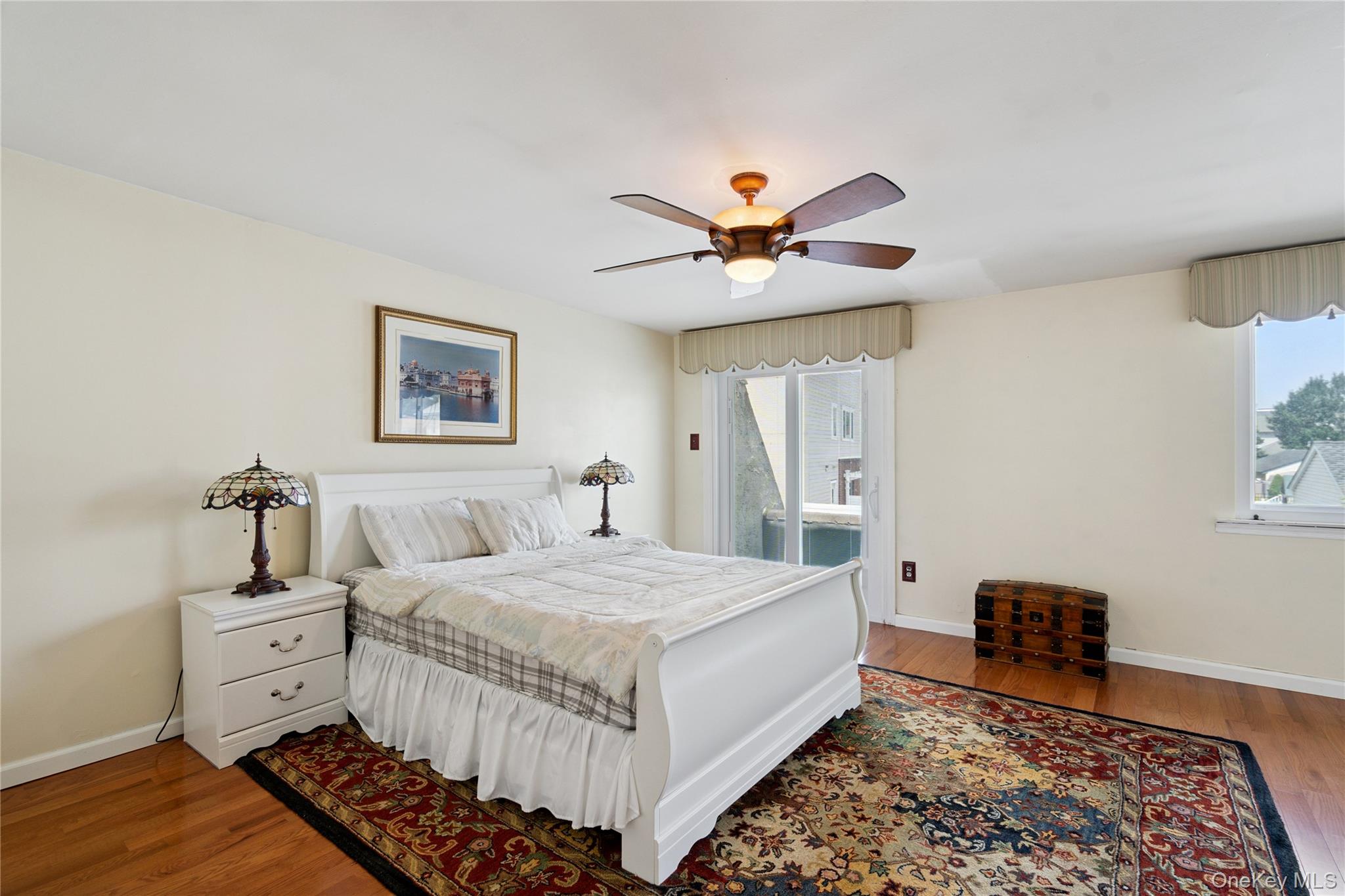 88 E Valley Stream Boulevard Unit: 7