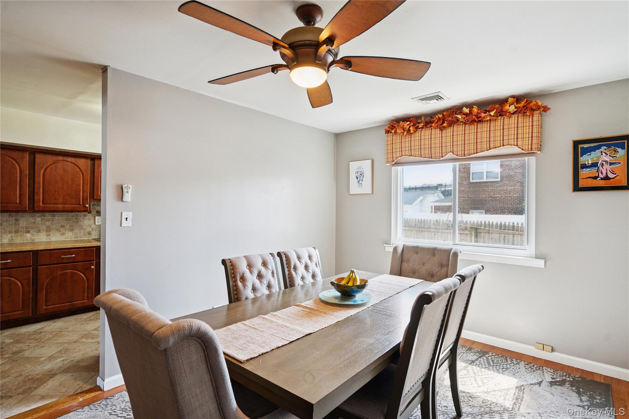 88 E Valley Stream Boulevard Unit: 7