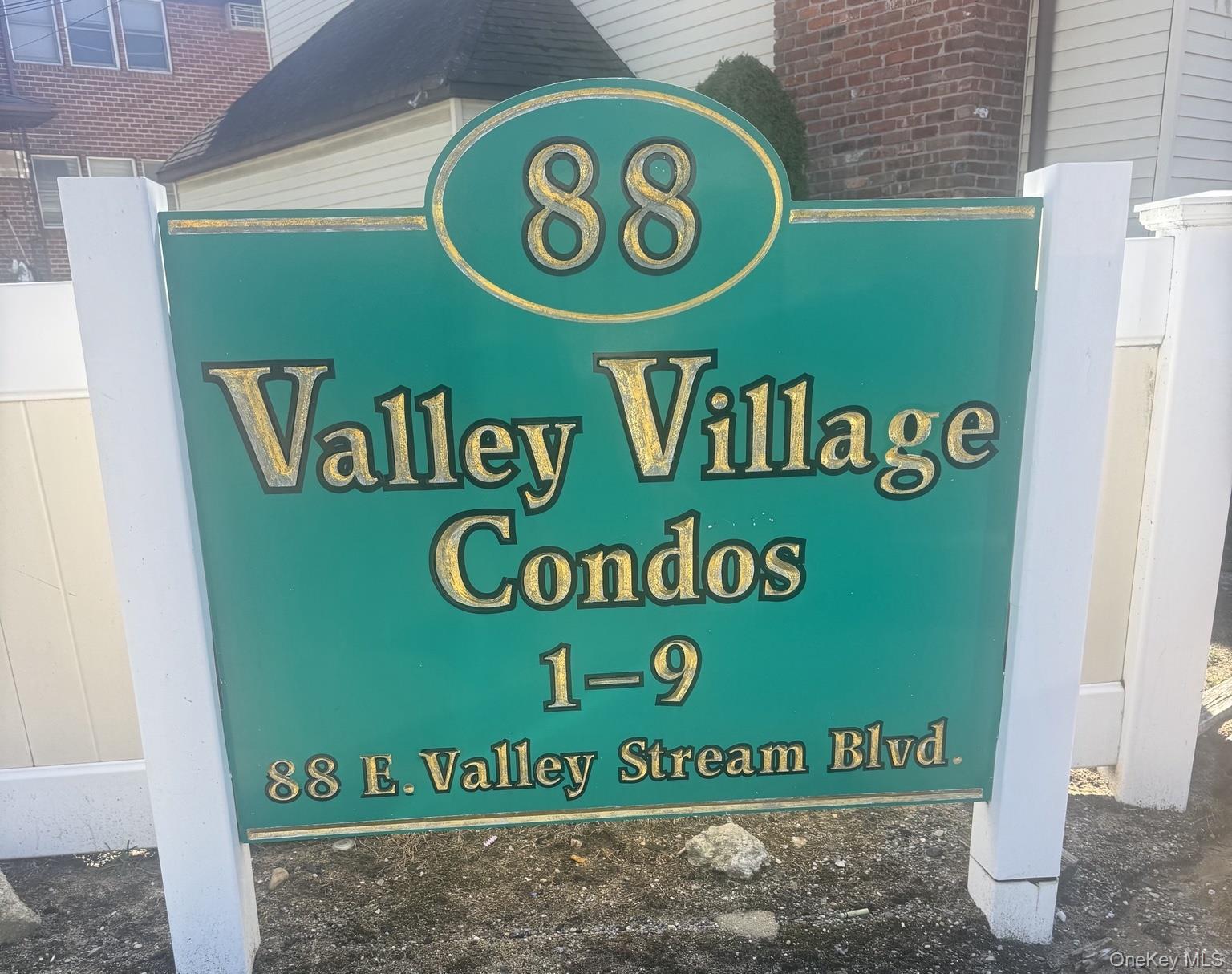 88 E Valley Stream Boulevard Unit: 9