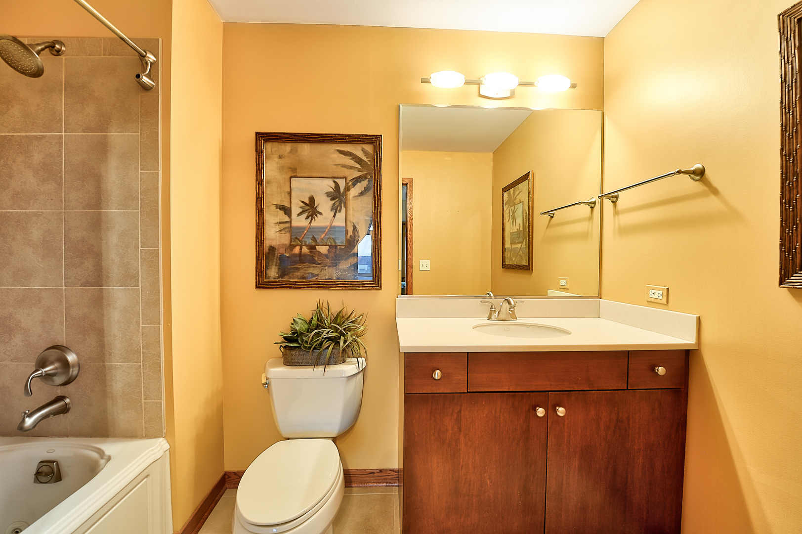 170 N Northwest Highway Unit: 408