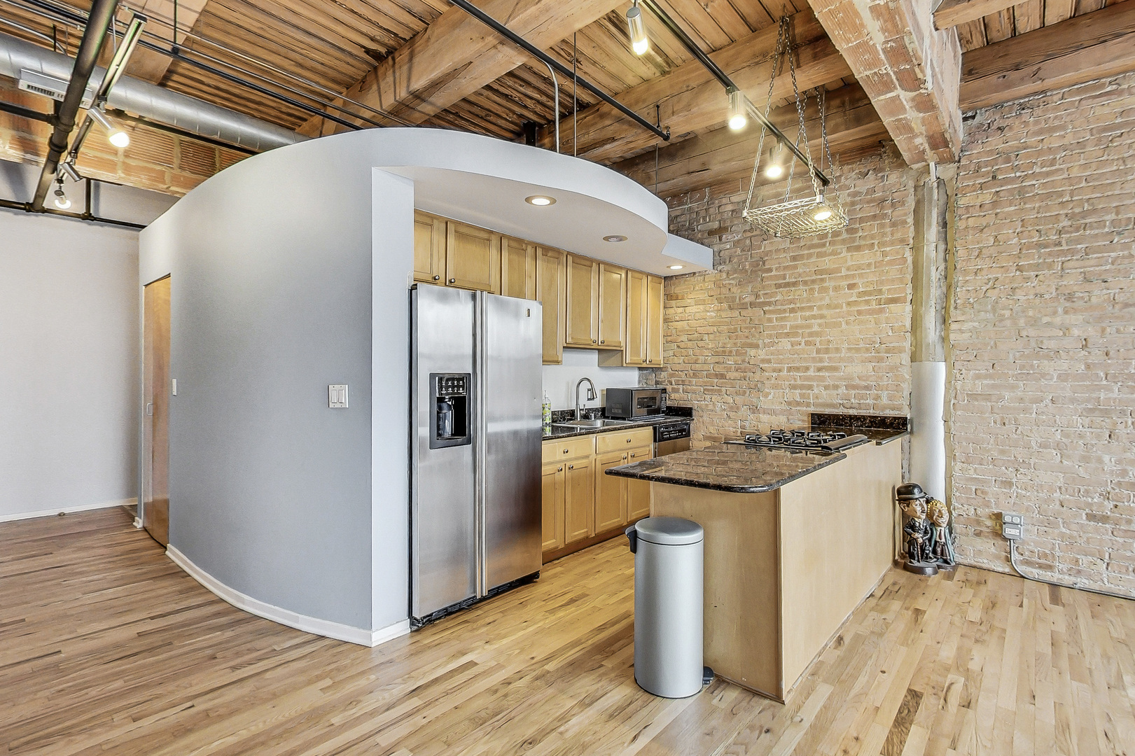 2310 S Canal Street S Unit: 403