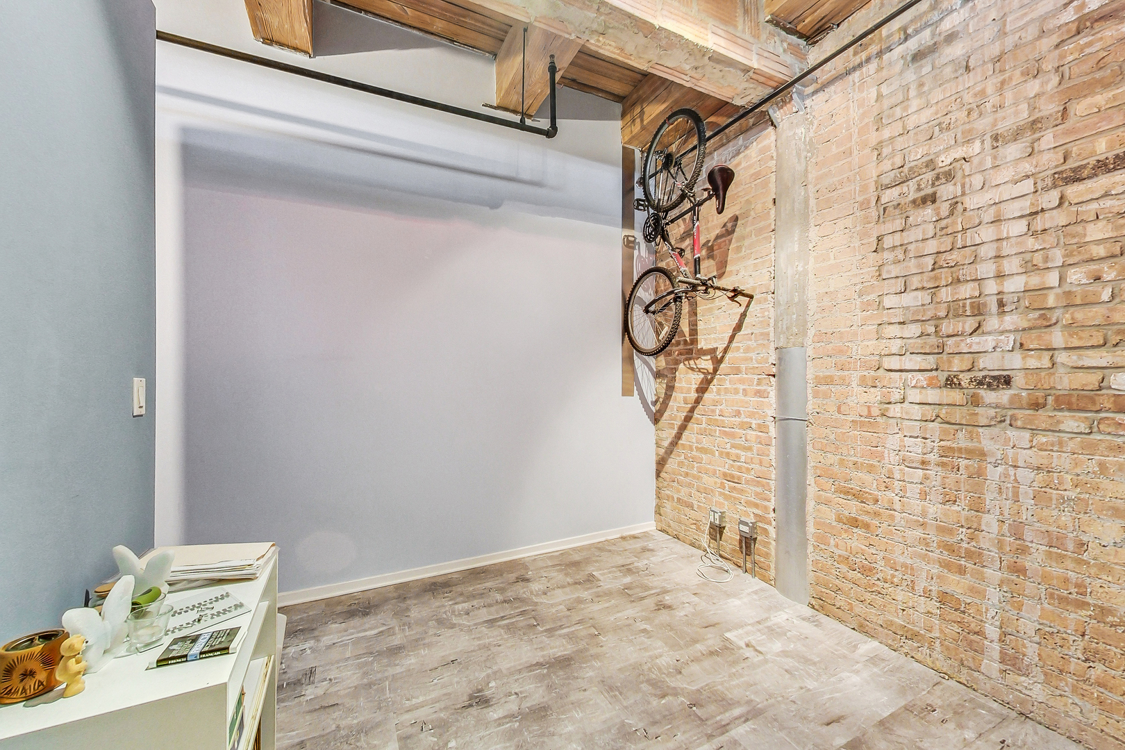 2310 S Canal Street S Unit: 403