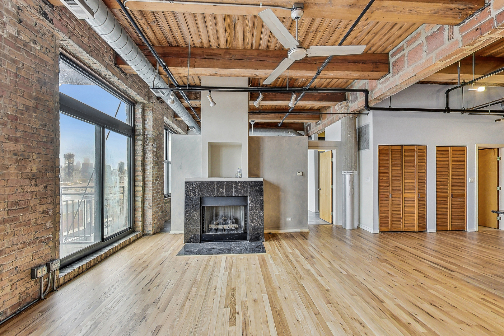2310 S Canal Street S Unit: 403