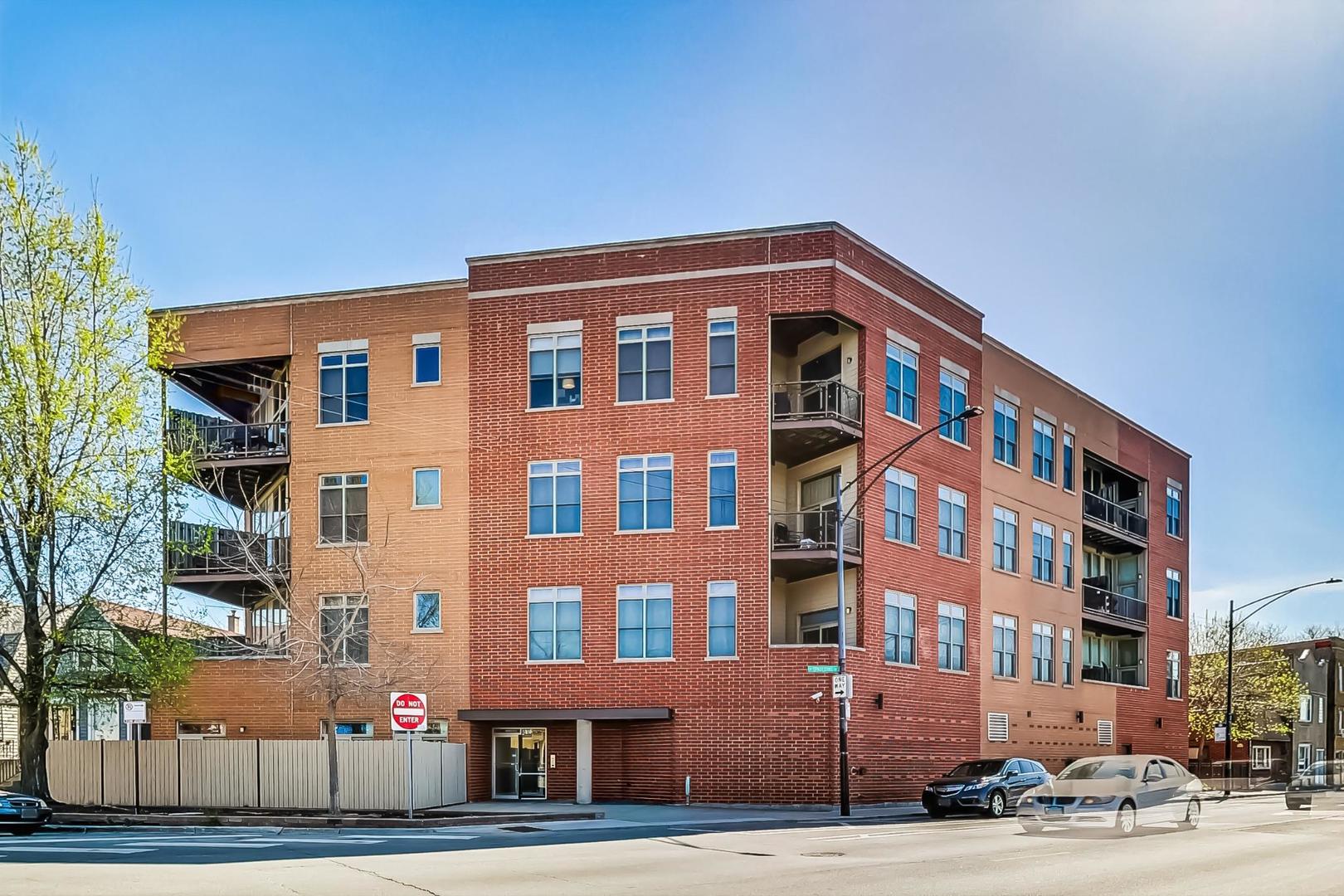 3637 N Spaulding Avenue Unit: 308