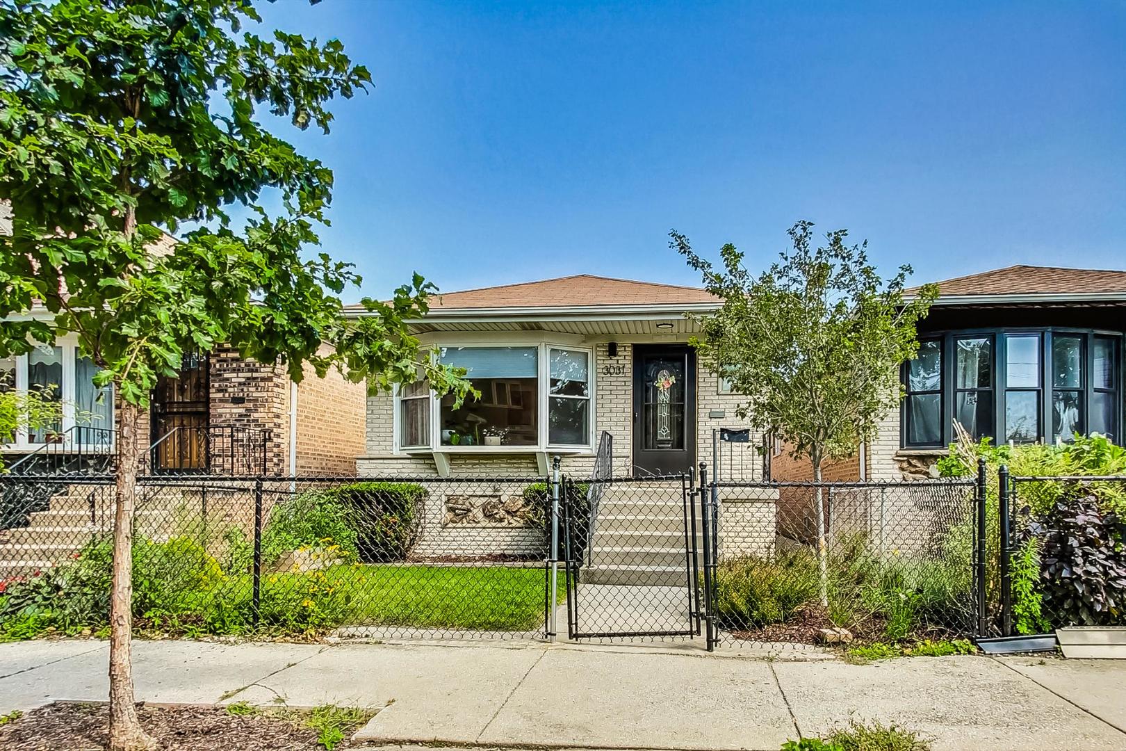 3031 S Quinn Street