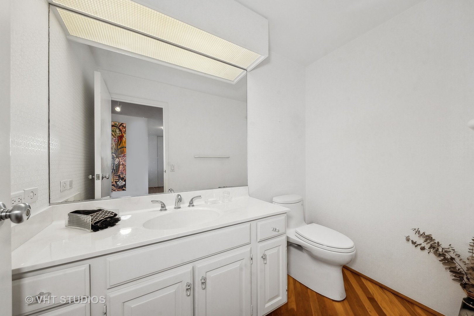 1555 N Astor Street Unit: 27W