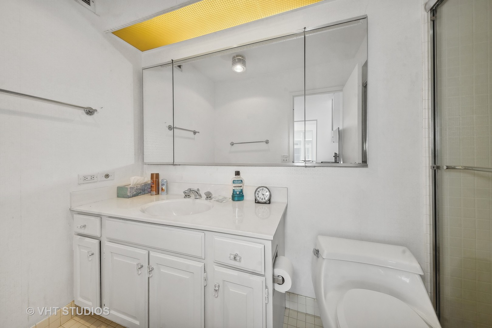1555 N Astor Street Unit: 27W