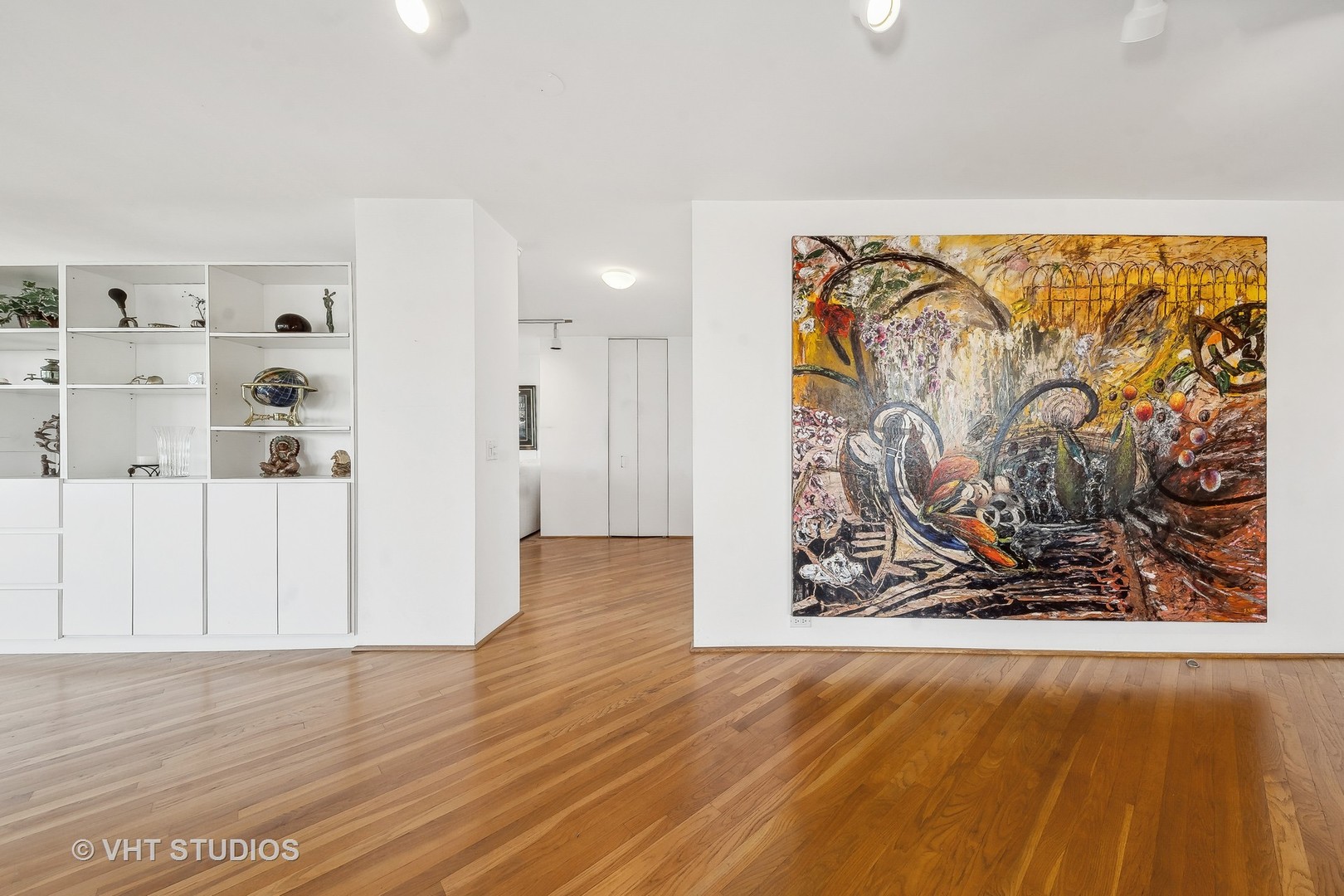 1555 N Astor Street Unit: 27W