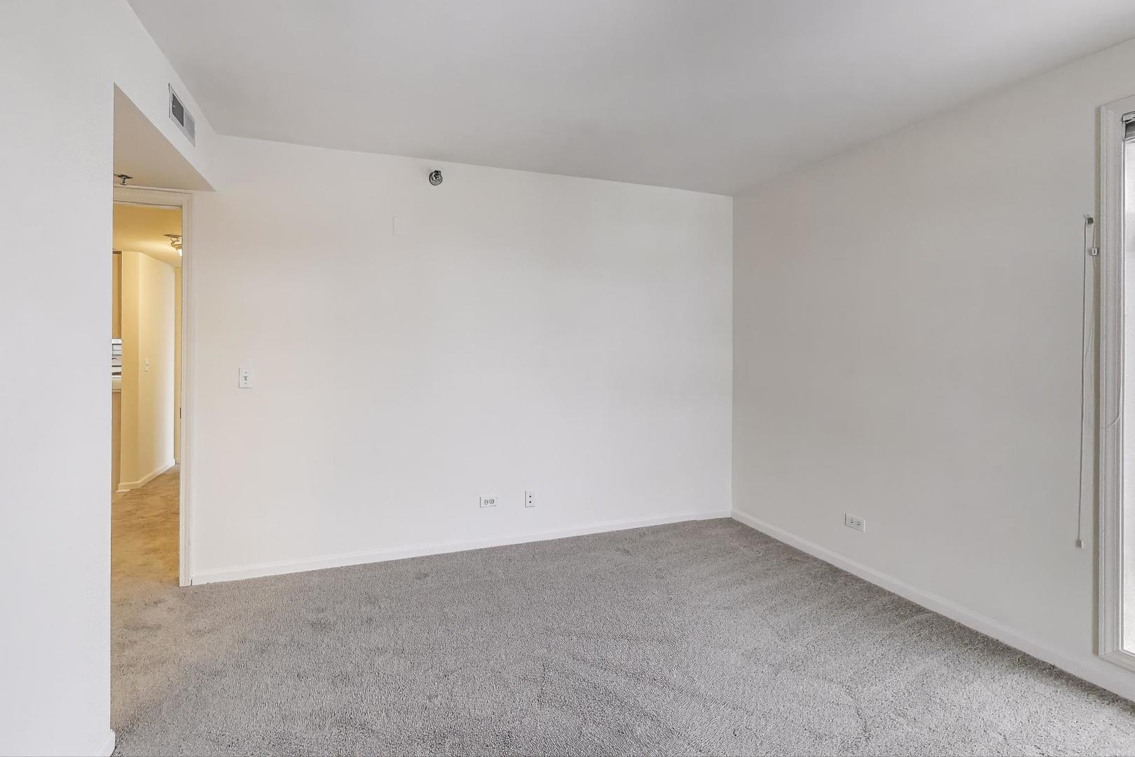 7021 W Touhy Avenue Unit: 509