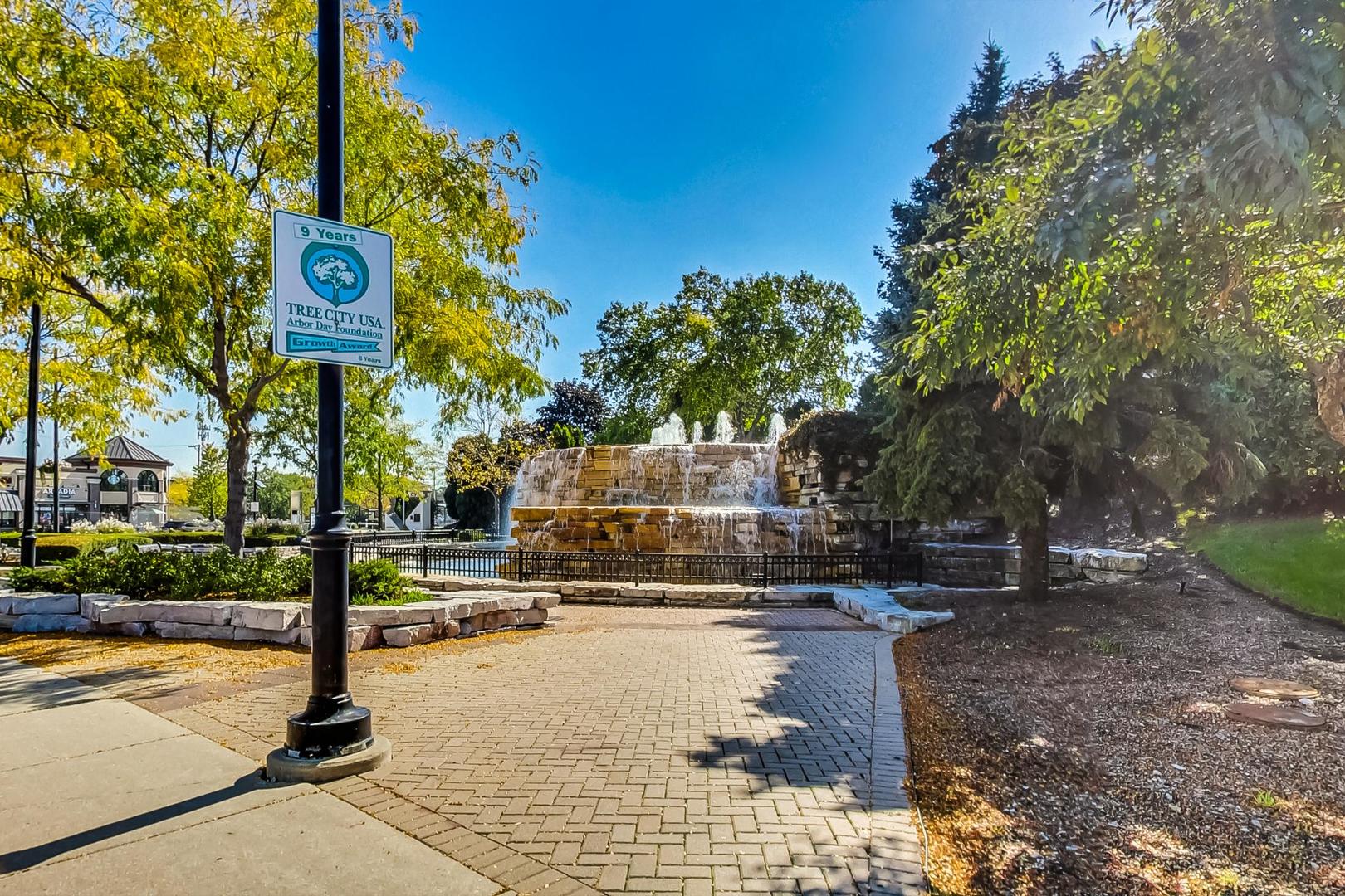 7021 W Touhy Avenue Unit: 509