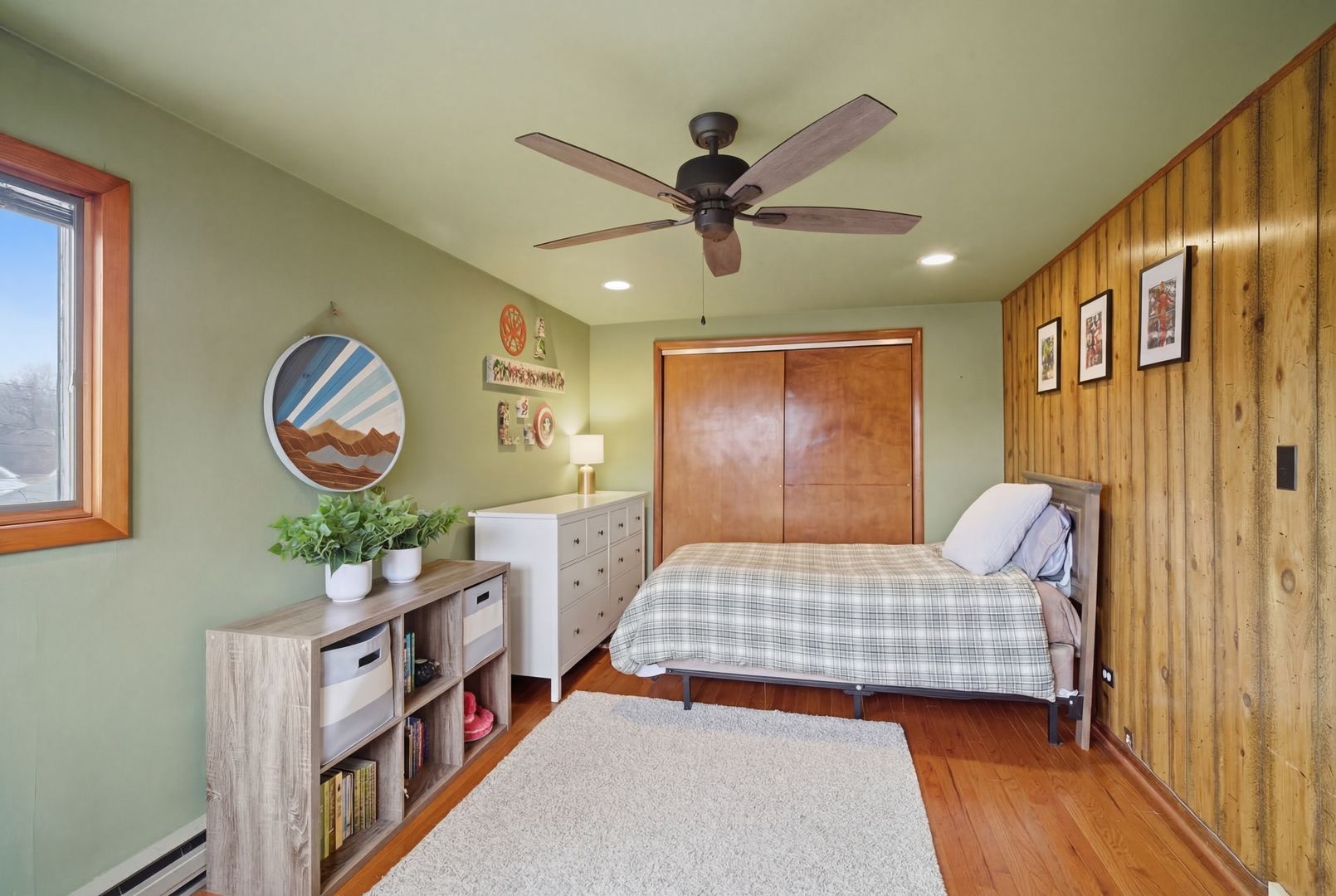 5115 N Newland Avenue